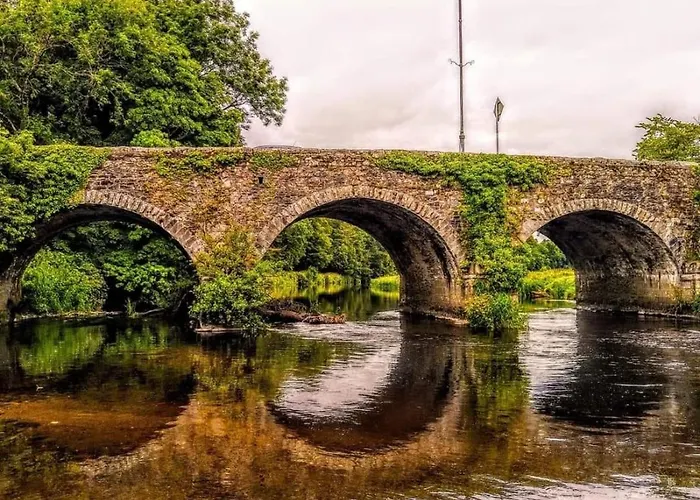 Hazel Tree Мотель
