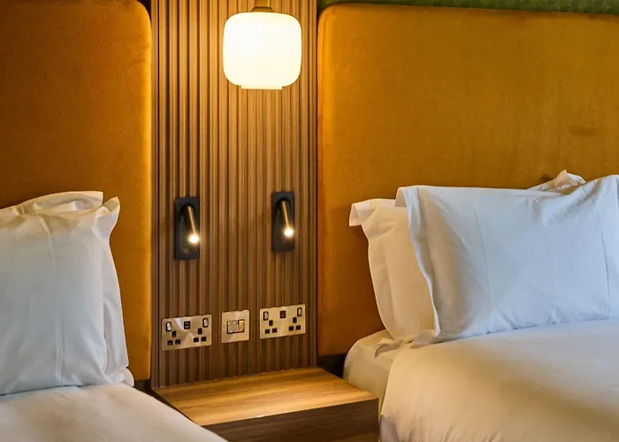 Hazel Tree * Банклоди